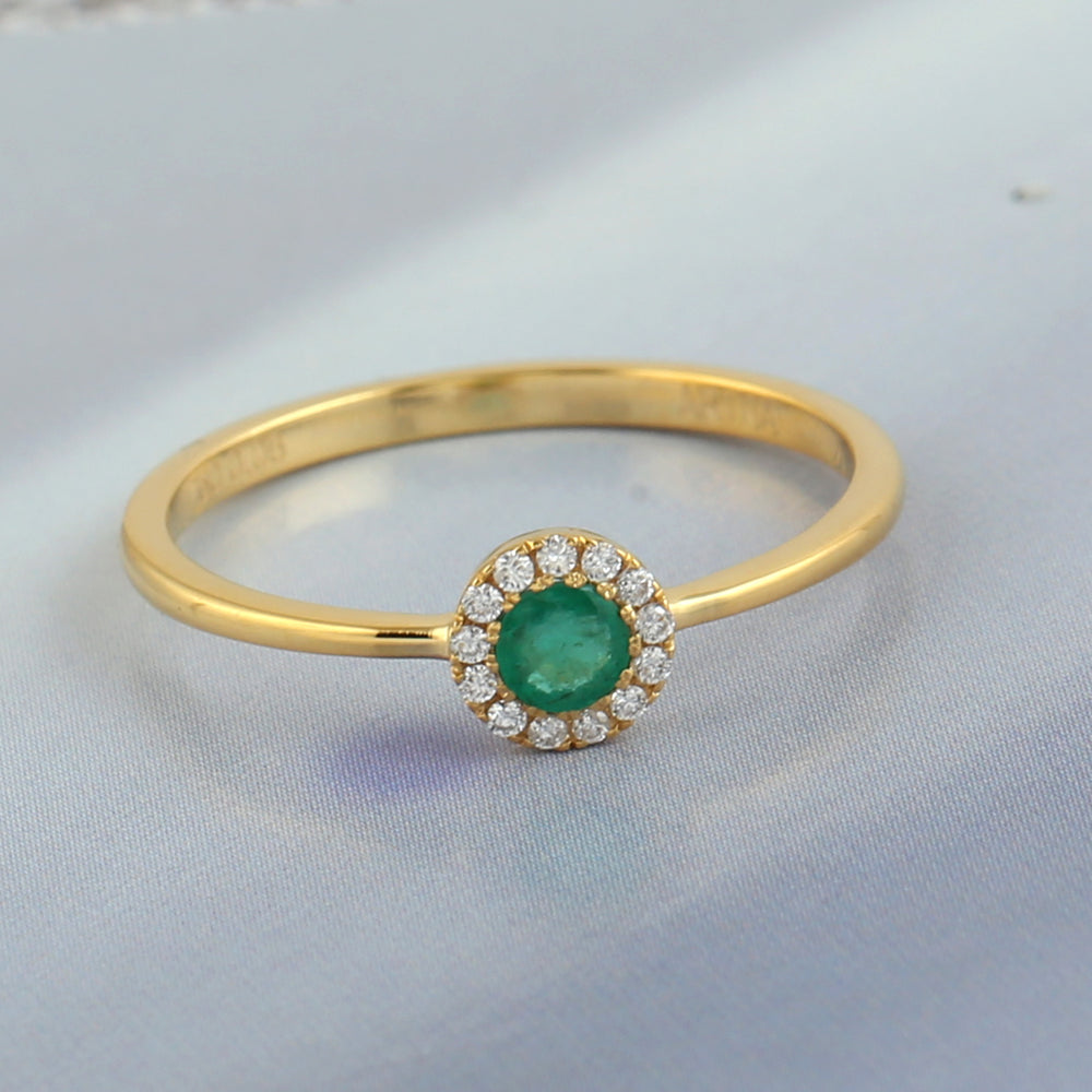 18K Yellow Gold Round Cut Emerald Pave Diamond Band Ring For Gifts