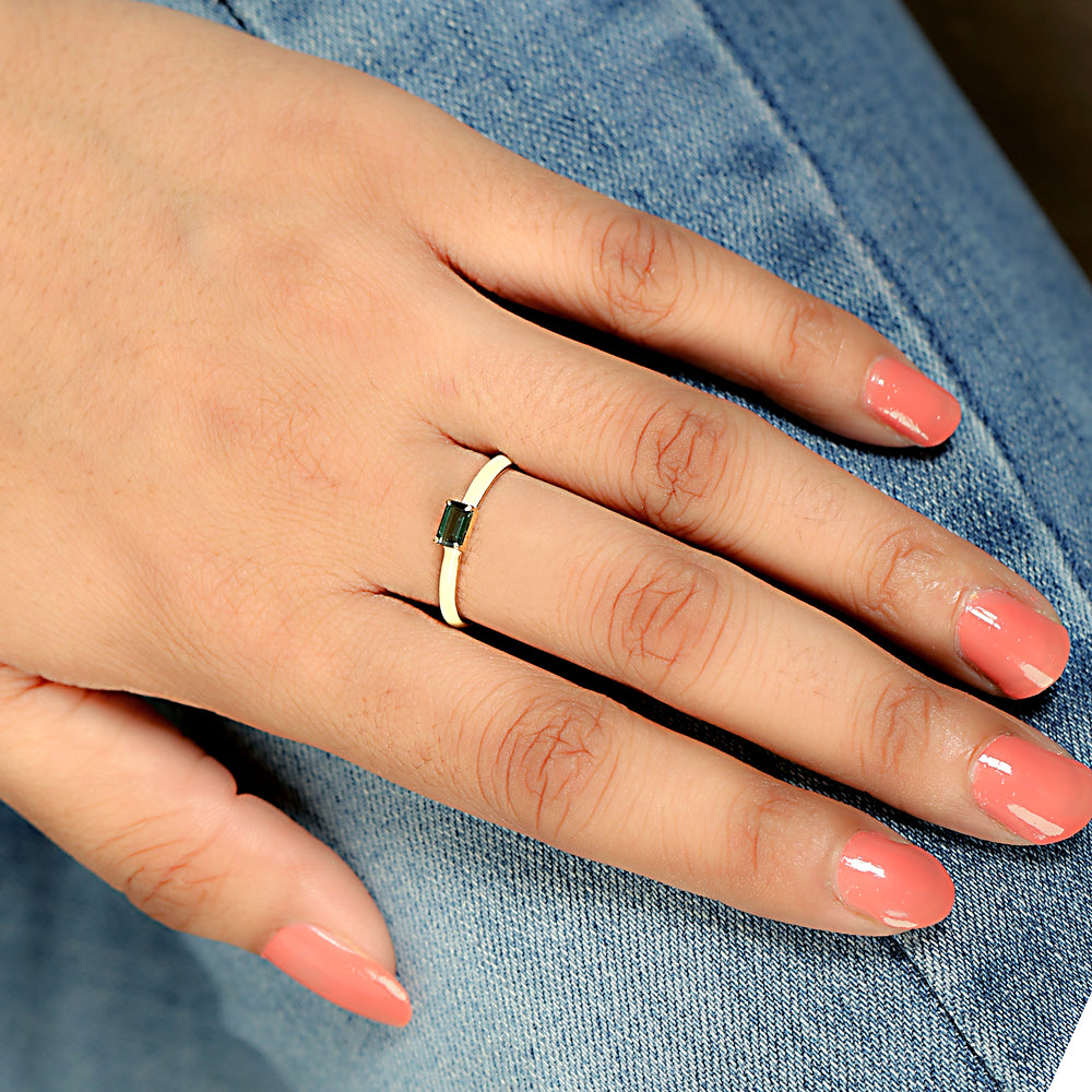 Baguette Green Tourmaline Gemstone Enamel Band Ring In Yellow Gold