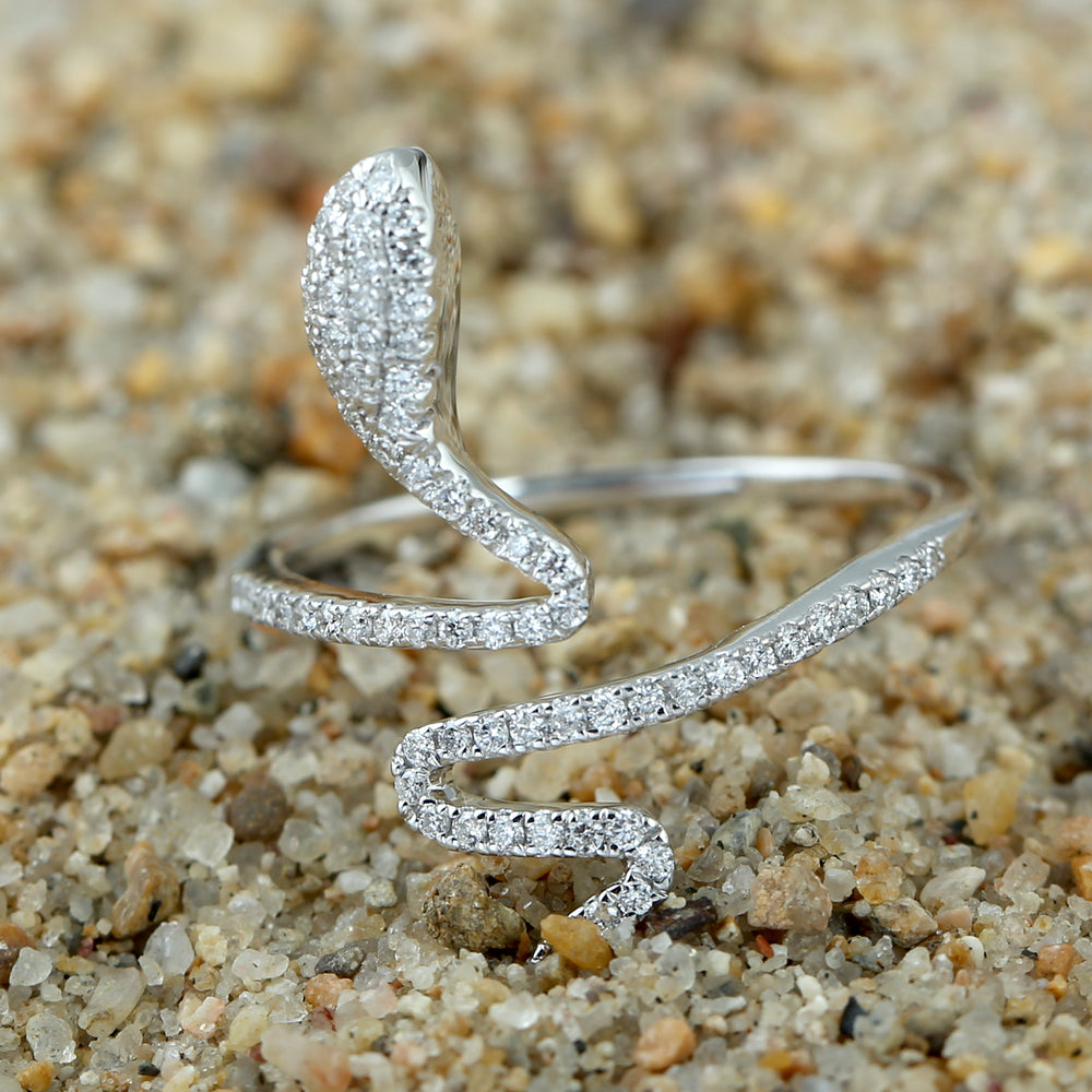 18k White Gold Micro Pave Diamond Snake Design Spiral Ring Jewelry For Gift