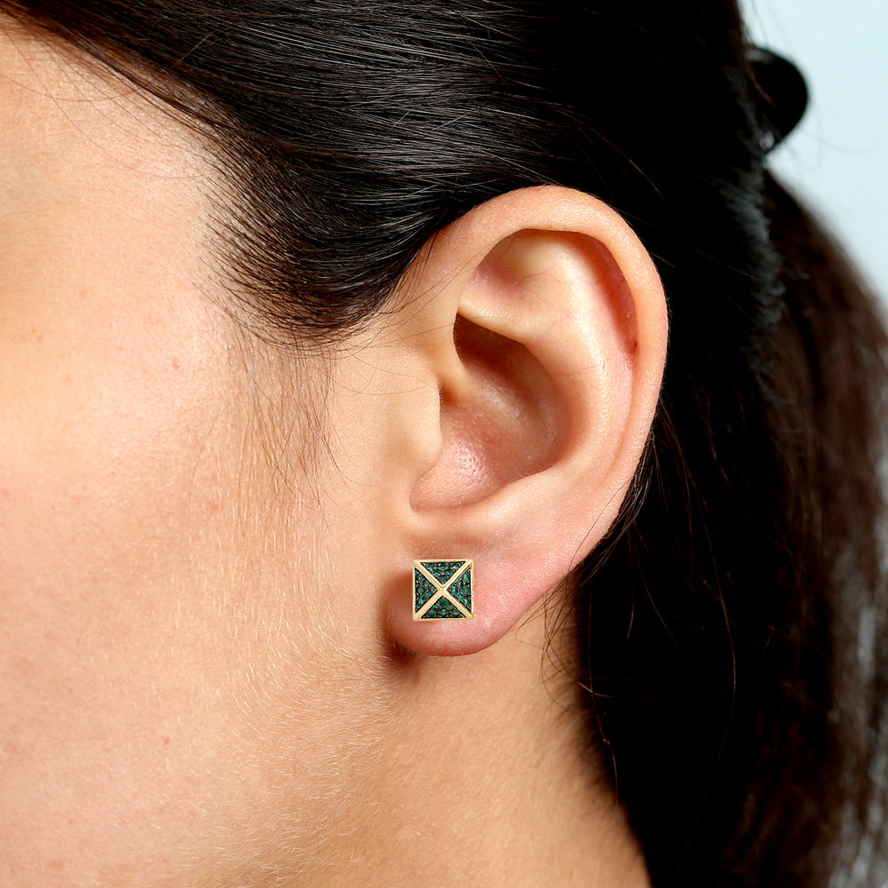 Natural Emerald Spike Design Stud Earrings In 18k Yellow Gold